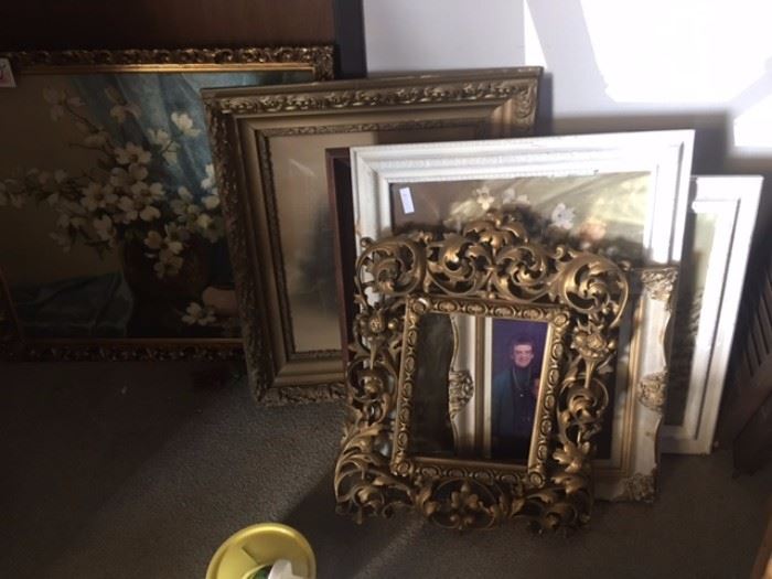 Pictures, frames, mirrors