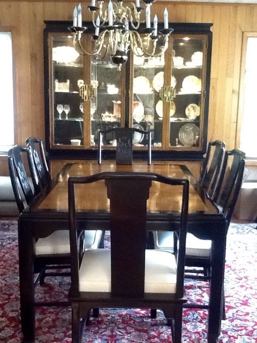 Chin Hua Dining Room by Ray,ond Sabota for Century circa 1970's