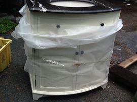 Vanities - BRAND NEW