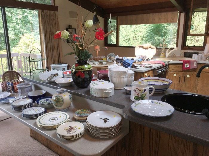WIDE VARIETY OF HIGH END KITCHEN ITEMS, SERVING PIECES AND CHINA