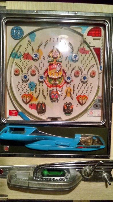 **COOL** PACHINKO PIN BALL MACHINE