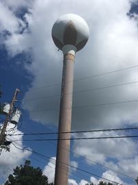 No, we're not selling the water tank but I think it's pretty neat.  This is obviously Cotton Country.