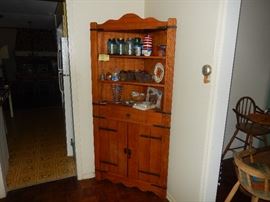 Old Pine Corner Hutch