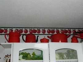 Red enamel ware 