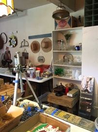 Lots more garage items