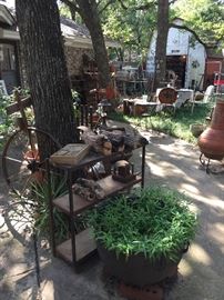 Ceramic logs, the large metal container is not for sale, sorry!