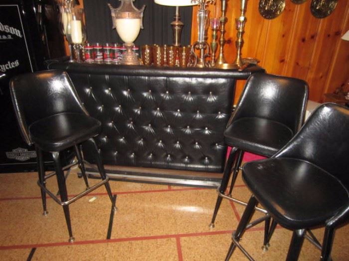 Vintage bar and 3 stools