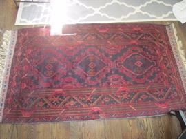 4 X 7 Finely woven rug