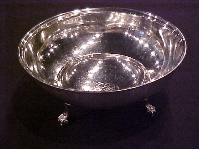 Sterling silver footed dish 15.3 oz Black Starr & Frost