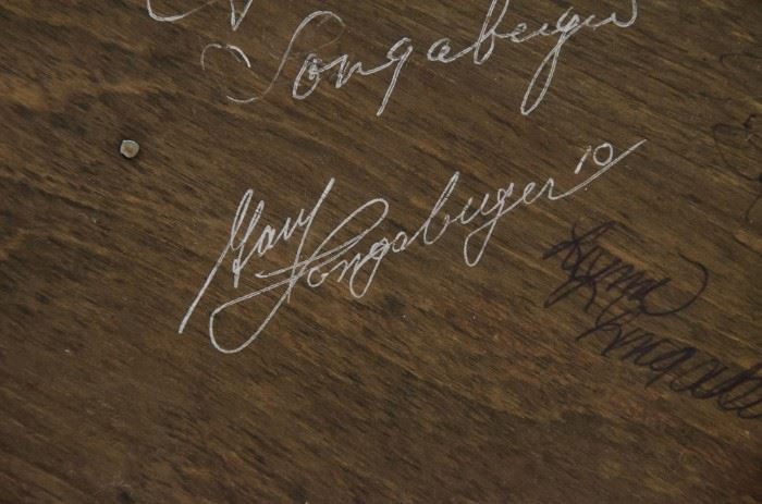 Longaberger signatures.