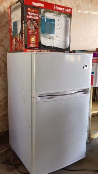 Mini Refrigerator/Freezer 2 years Old