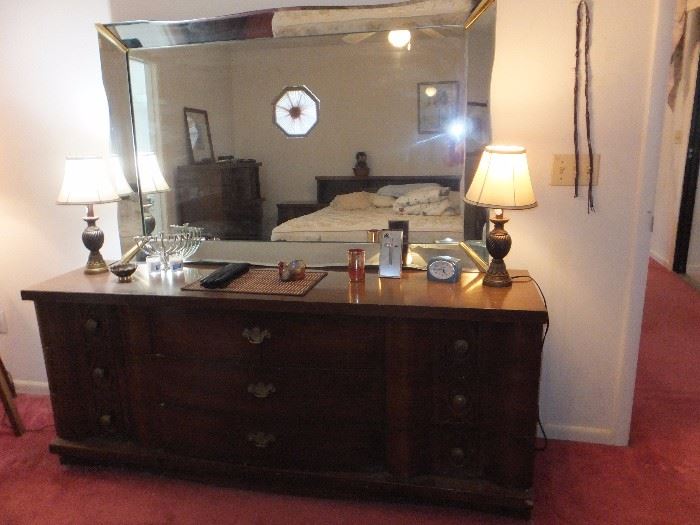 Bassett bedroom set - dresser and mirror