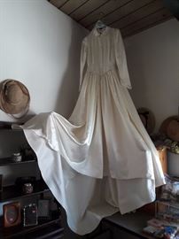 Handmade satin wedding dress from 1949 - size 4-6 petite - excellent condition