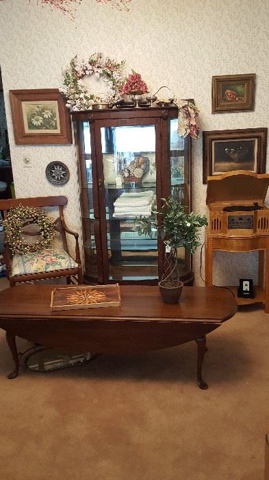 Antique curved glass paw foot etagiere...long narrow expandable coffee table...one if several Crowley radios