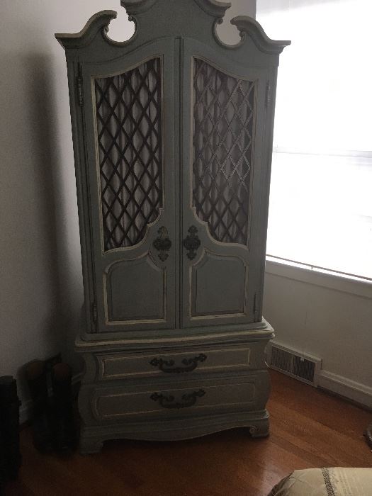 Armoire, sold separately from bedroom side see next picture of inside
