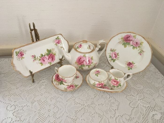 Royal Albert American Beauty tea service for 8 with tidbit dish and desert plates 