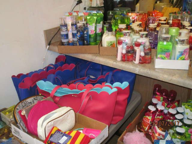 Bath and Body Works gift totes (gifts inside)