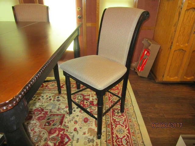 Dining table chair