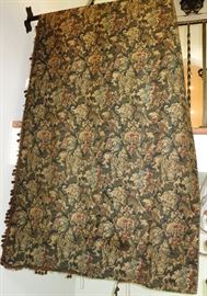 Very Fine 19th. C. French Tapestry Drapery Panels - 3