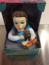 Duck bill figurine
