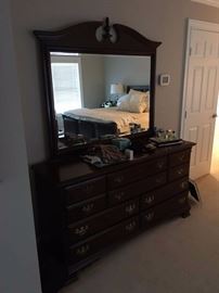 Dresser with mirror 