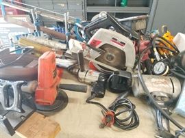 Lots of hand and power tools (Not organized in picture yet)