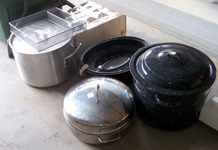 Large containers for canning, roasts, etc.