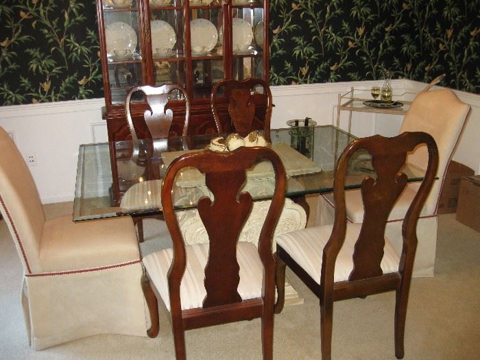 Glass Top Dining Room Table and Chairs