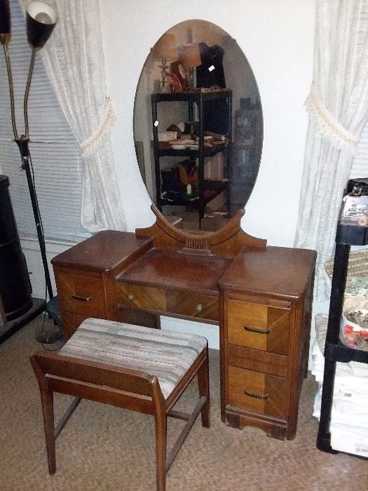 art deco vanity with mirror and chair