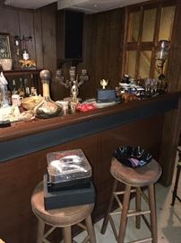 BAR STOOLS, BARWARE
