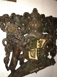 RESIN WALL PLAQUE DOVER WAYE