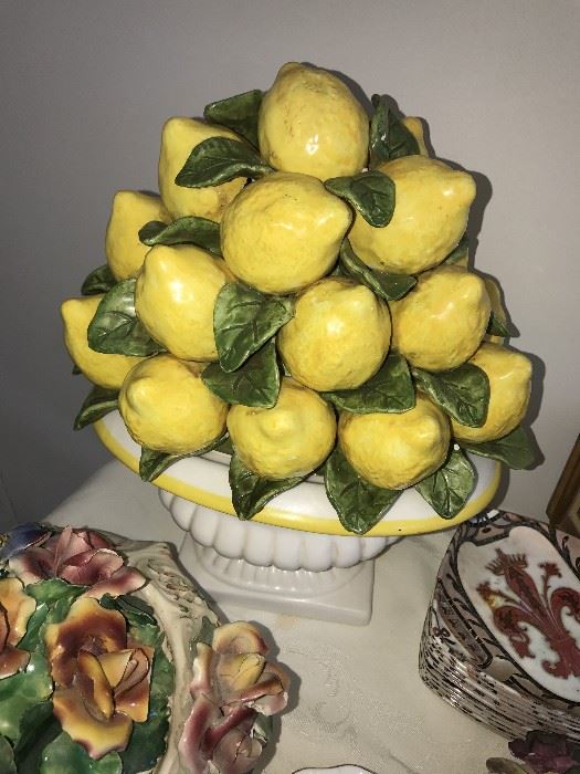 DECORATIVE BOWL WITH LEMONS