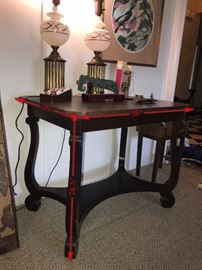 ANTIQUE WOODEN TABLE -36' WIDTH X 25" DEPTH X 28.5" HEIGHT