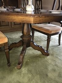 HEXAGON SHAPE SOLID WOOD DINING TABLE WITH TWO 20"LEAVES, 6 CHAIRS AND TABLE COVERS-44" DIAMETER X 28.5" TALL