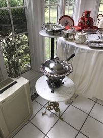 MARBLE TOP ROUND TABLES