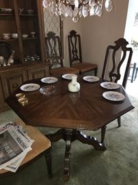 HEXAGON SHAPE SOLID WOOD DINING TABLE WITH TWO 20"LEAVES, 6 CHAIRS AND TABLE COVERS-44" DIAMETER X 28.5" TALL