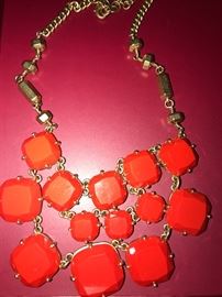 STELLA & DOT FASHION NECKLACE