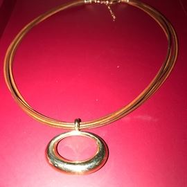 14K GOLD NECKLACE