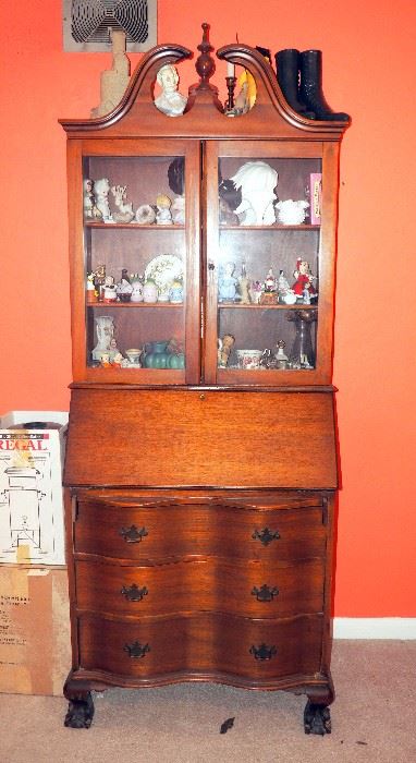 Federal Style Secretary With Serpentine Drawers And Claw & Ball Feet, 80"H x 30"W x 16"D
