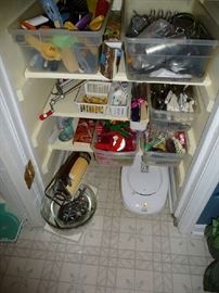 KITCHEN UTENSILS, MIXER, GEORGE FOREMAN