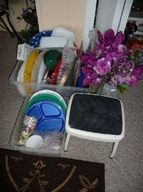 PLASTICWARE, PAPER GOODS