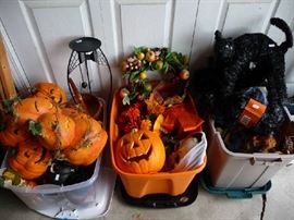 HALLOWEEN DECOR