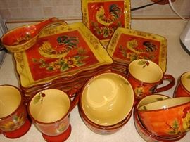 Vintage Maxcera Corp. "Orange Rooster" Set. Neat!!