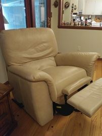 leather rocker/recliner