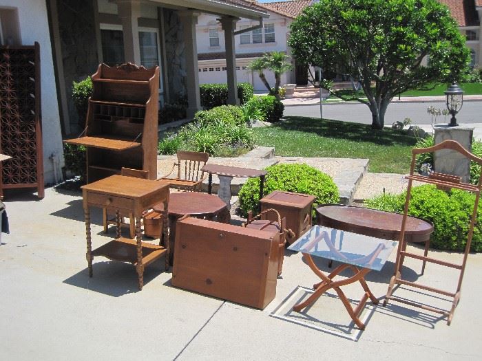 occasional tables, child's chairs, men's valet