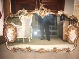 This is a picture of a photograph of a mirror that will be included at the sale but we may not be able to post a picture until the day of the sale. 