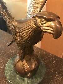 Cool Eagle Statue 