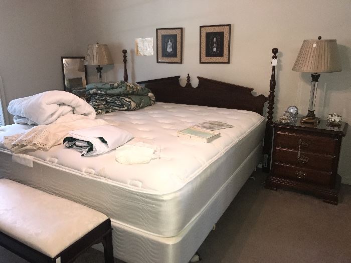 Sumter Cabinet Co - King Bed 