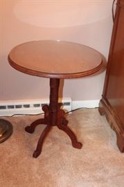Round side table 