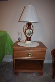 Gorgeous Vintage Table Lamp, Hand made Doily and Quality Nightstand